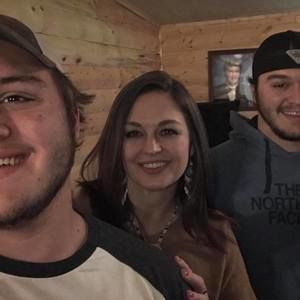 Meet your Posher, Earnestine